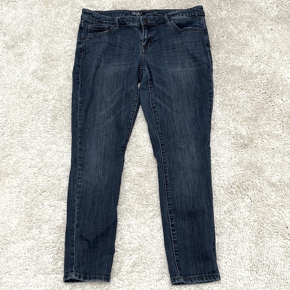 MOSSIMO JEANS